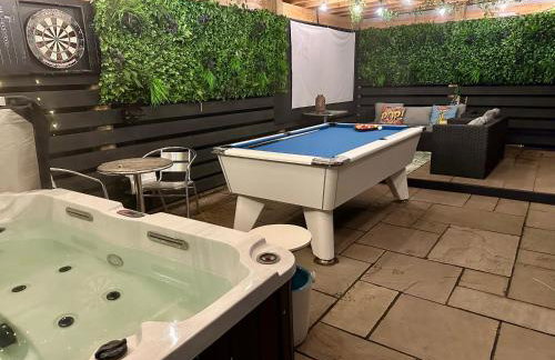 Bothy Farm Stay Sleeps 2 HotTub and Pool Table Children Welcome Ayrshire Rural Retreats - Foto 2