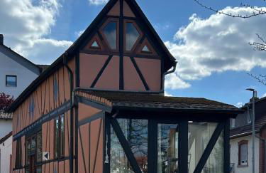 Gemütliches Scheunenfachwerkhaus nahe Frankfurt mit Glasfaser und Klima - Foto 1