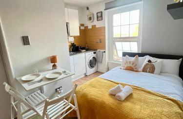 Dalston Cozy Studio - 2 min Overground & Market - Foto 13