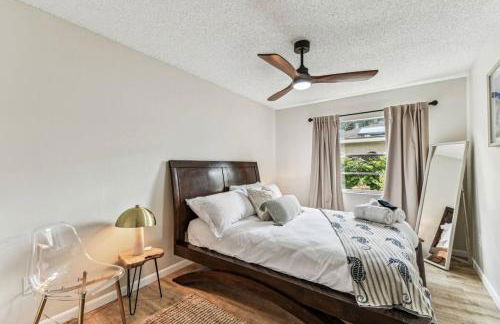 Relaxing Modern Home Sleeps 6 Pool BBQ Firepit - Foto 45