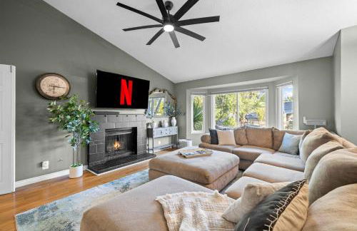 Modern Oceanside Stay with Yard & Laidback Vibes - Foto 16