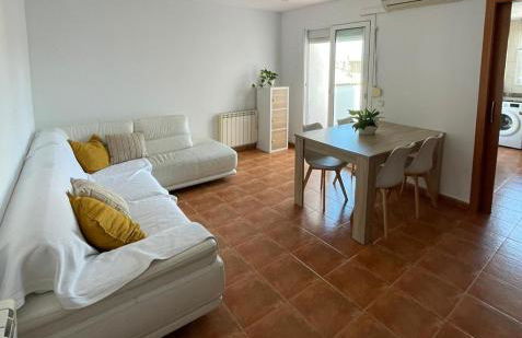 Apartamento céntrico cerca de la playa - Foto 2