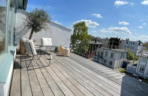 Helle Dachgeschosswohnung mit großer Südterrasse - Foto 9