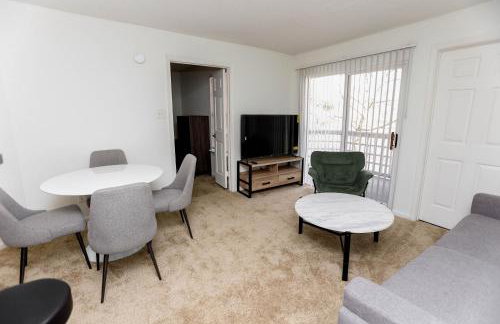 Wyndham 912 Urban Chic, wd, Parking, Pool - Photo 3