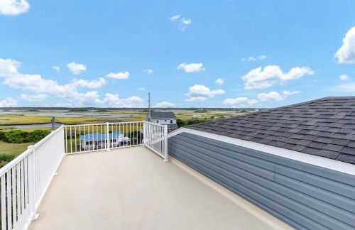 Seaside Serenity Beautiful Home on Topsail 7 BR - Photo 43