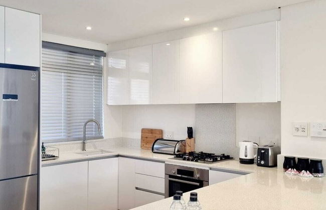 The Island Club by Smart City Stays - Photo 22