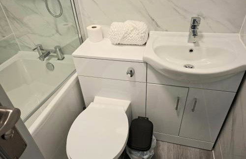 New & Lovely Spacious 2-Bedroom Villa - Foto 13