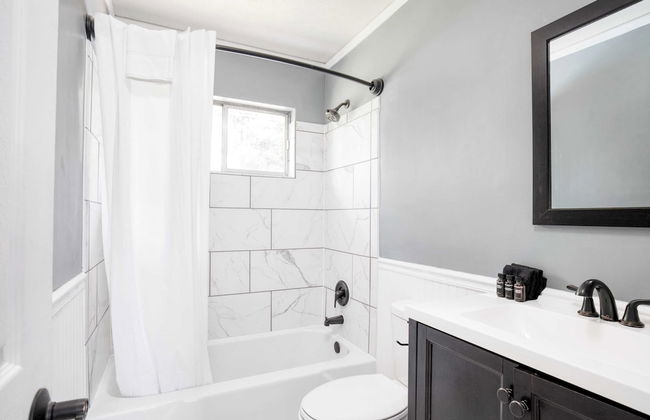 Ridge Valley by Avantstay Upscale Asheville Escape w/ Pool - Foto 6