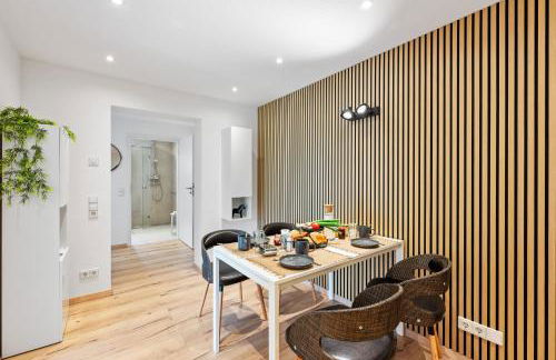 Neu mit Terrasse! 2BR 4Beds- schönste Aussicht - frisch saniert- barrierefreie! -Mozart ZWEI - Bietigheim - Foto 13