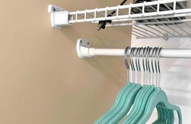 Beach gem! Hot Tub/EV/2bd/3.7mi beach/.5mi outlets - Foto 20