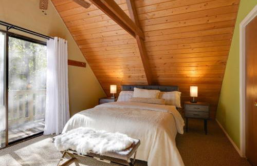 Spacious Groveland Cabin with Wraparound Deck! - Foto 23