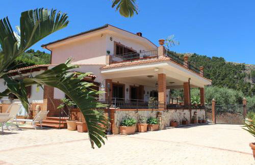 Villa Belvedere di Altavilla with Pool and Near The Sea - Foto 4