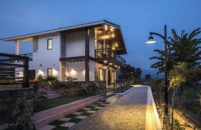 A Majestic and Luxurious Villa Overlooking the Ganges - Foto 23