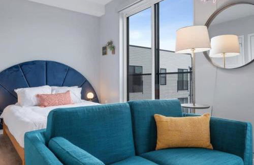 CozySuites Deluxe SDO Lawrenceville - Foto 1