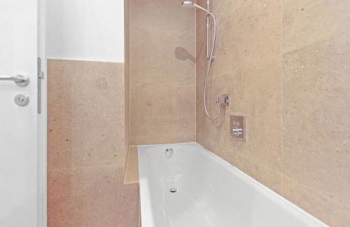 Flatista Homes - Hirschgarten - Photo 21