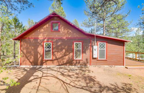 Pine Chateau Guest Cabin with Mtn Views and Sauna! - Photo 22
