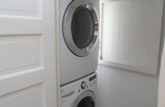 Santa Barbara Classic by Paradise Retreats - Photo 16