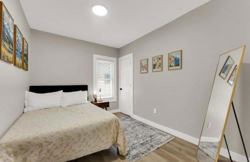 Family-owned 3BR in Larchmere Near Hospitals with Parking - Foto 14