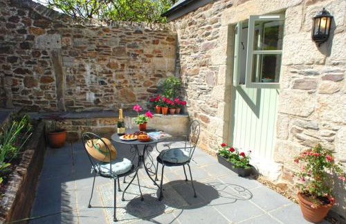 The Snuggery - Photo 14