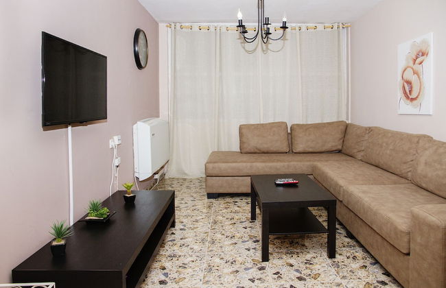 KAV Apartments - Near Assuta Korazim St - Photo 1