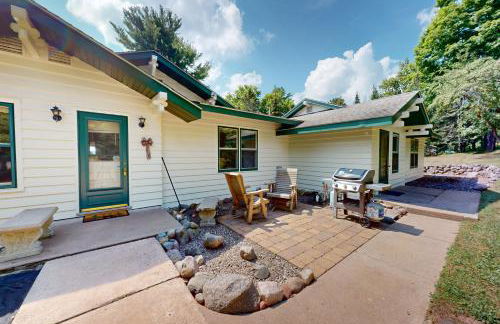 Flagpole Point - Photo 38