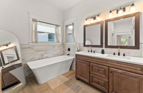 Peacock Palace Brand New Heated and Chilled Pool Golf Gym - Foto 48