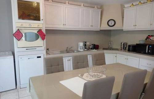 maison piscine privée Robion Luberon idéal famille - Foto 34