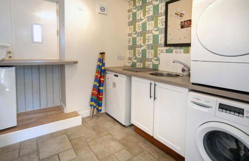 The Apple Store - Photo 35