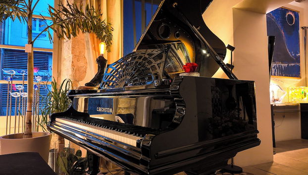 Palais Aoma, hôtel particulier de luxe en Provence - Foto 5, Sitzecke in der Lobby