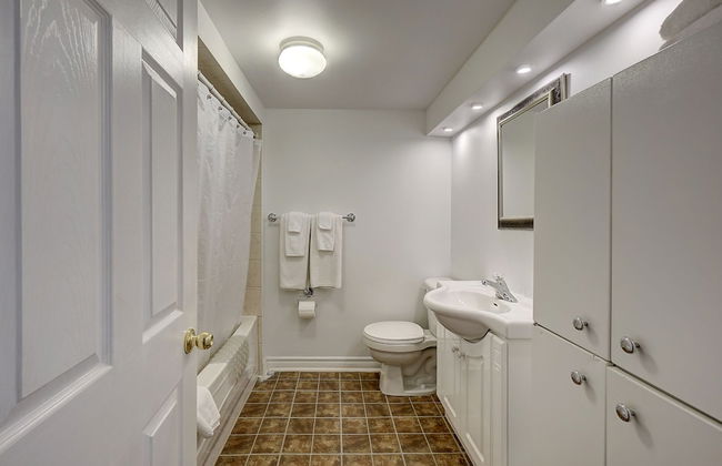 Parkside House - Photo 32