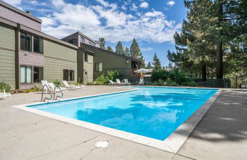 New Listing 2 bedroom +Loft 2 bath Summit E Bldg. #8 condo sleeps 8, Steps to Eagle Lodge/Chair #15 - Foto 38
