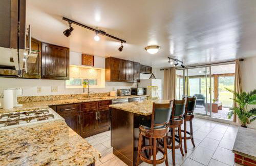 Cozy House on Meadowbrook Lake Serene, Scenic! - Photo 4