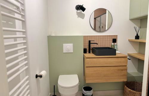 Appartement Design classé 3 étoiles avec Terrasse & Parking Privé - Hyper Centre Orléans - Foto 26