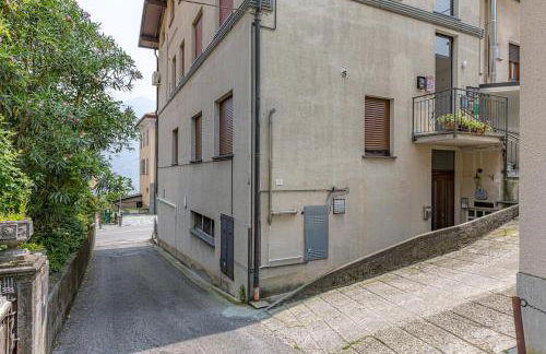 ROMANTIC COMO HIDEAWAY with private parking - Foto 23