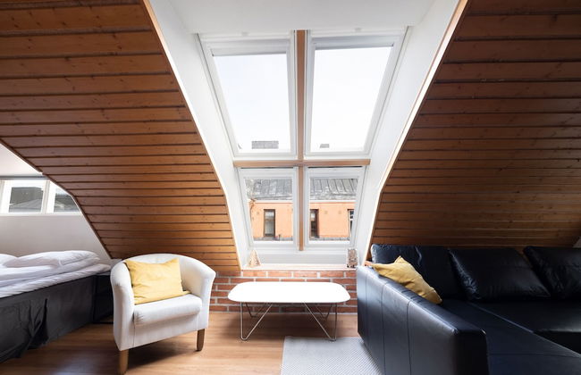 2ndhomes 2-Story Penthouse w Balcony - Foto 1