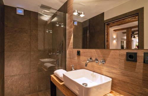 exklusives Alpenchalet mit Jacuzzi & Sauna für bis zu 14 Personen - Foto 22