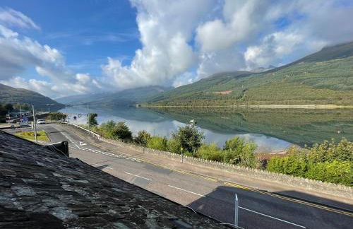 Amazing Alps and Loch views - HOT TUB and pet friendly - Foto 71