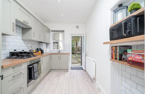 Spacious 2bed flat free parking and garden - Foto 12