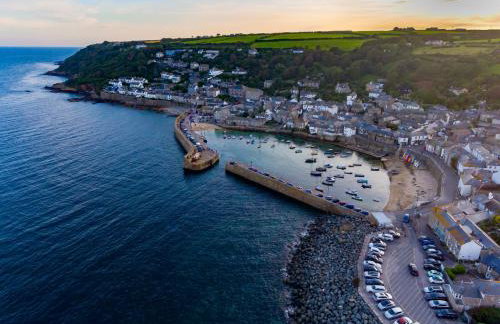 Finest Retreats - Blue Seas - Photo 9