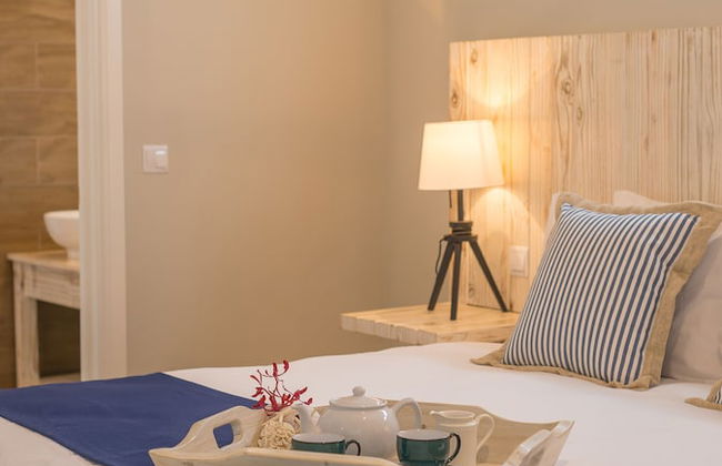 Le Nautique Luxury Beachfront Apartments - Photo 5