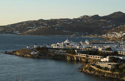 Bonzoe Suites & Villas - Photo 91