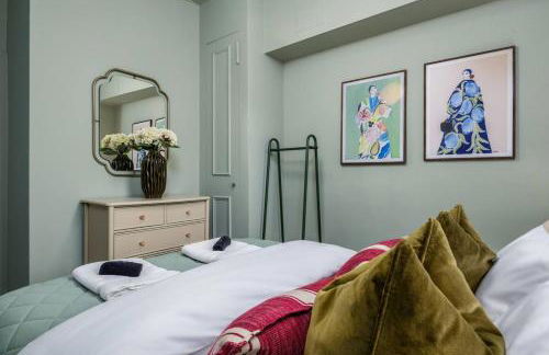 Modern 1-Bed Retreat by Stirling Train Station - Photo 18