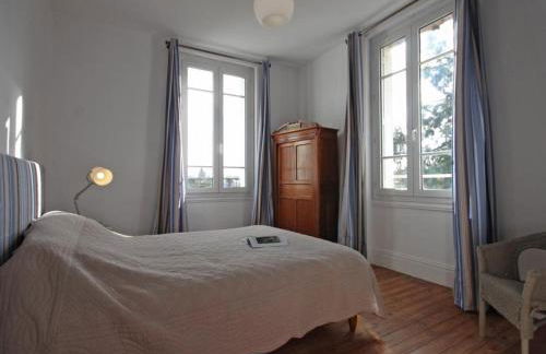 Maison de maître 19ème siècle avec grand parc et 5 chambres, tout inclus, à L'Aigle - FR-1-497-57 - Foto 12