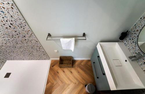 Le Nid Suspendu-insolite-GARAGE-wifi-Clim - Foto 37