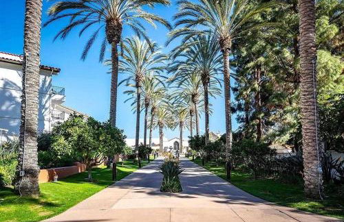 Luxury Villas at Omni La Costa Resort & Spa - Photo 3