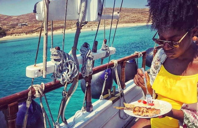 Excursión a las islas de Delos y Rhenia en velero - Foto 3