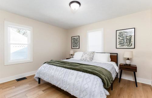 End Zone Escape2BR house 1 mile to ND Stadium! - Foto 5
