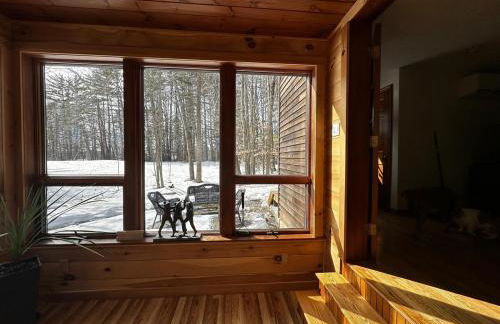 NEW Long Pond Lake View Pet-Friendly Getaway, ME - Foto 6