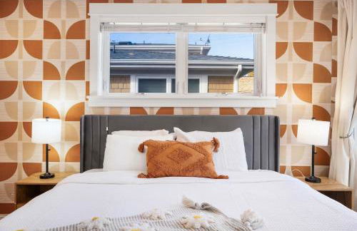 Rare 3BR Modern Urban Escape Private Garage - Foto 27