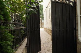 Cozy 2 Bedroom In A Lovely Forest Hills Neighborhood - Foto 18